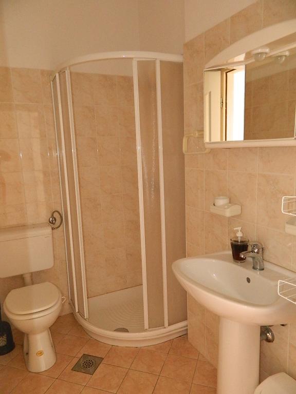 Apartments Skender Čižići エクステリア 写真
